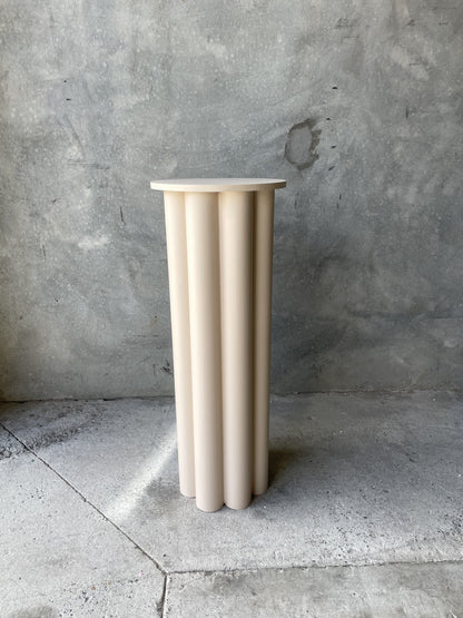 NUDE TUBE PLINTH