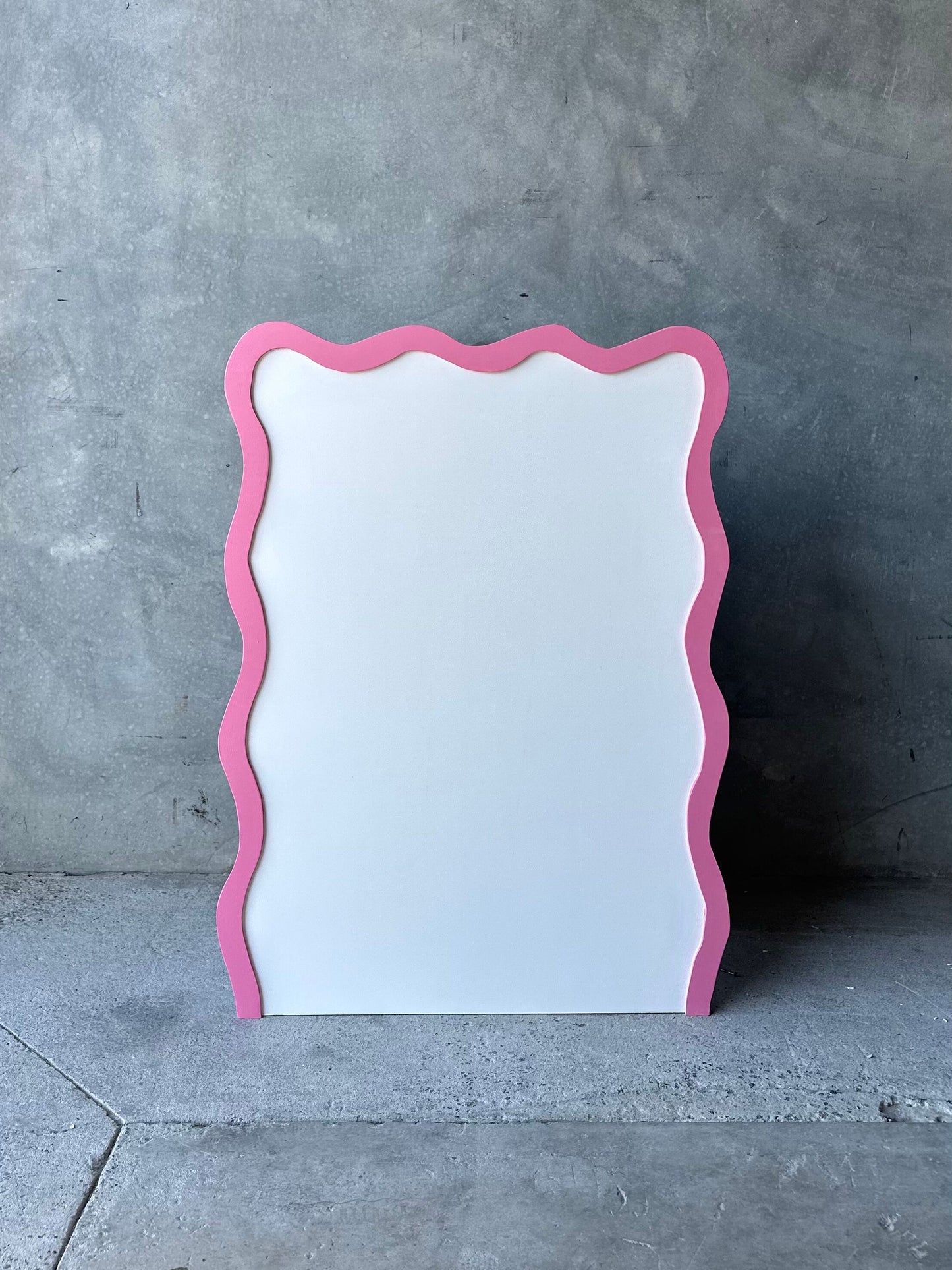 SMALL PINK & WHITE WAVE BACKDROP